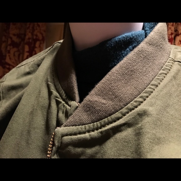 🌸HP! 🌸 Brandy Melville Bomber! - Picture 5 of 6